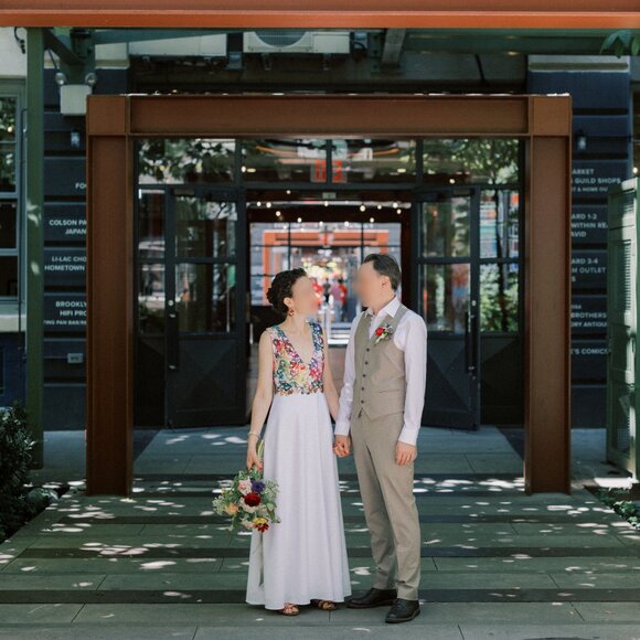 Colorful Floral Lace Wedding Dress -- Excellent Condition! - Picture 4 of 8